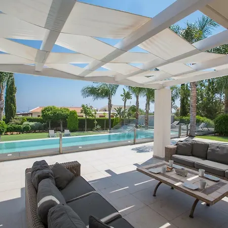 Oscar Domain Villa Protaras